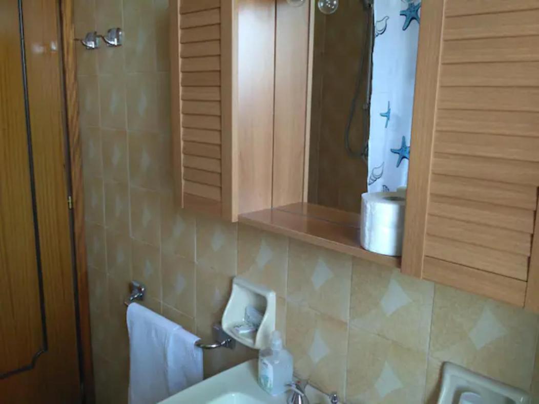 Attico Nel Borgo Apartment Torri Del Benaco Exterior foto